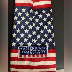 🇱🇷 VINTAGE American Traditions Silk Flag Tie USA Patriotic Independence day